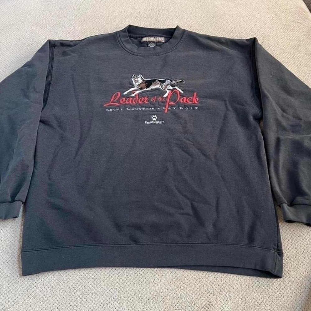 Vintage 1990s leaders of the pack wolf nature crewneck sweatshirt Size XL